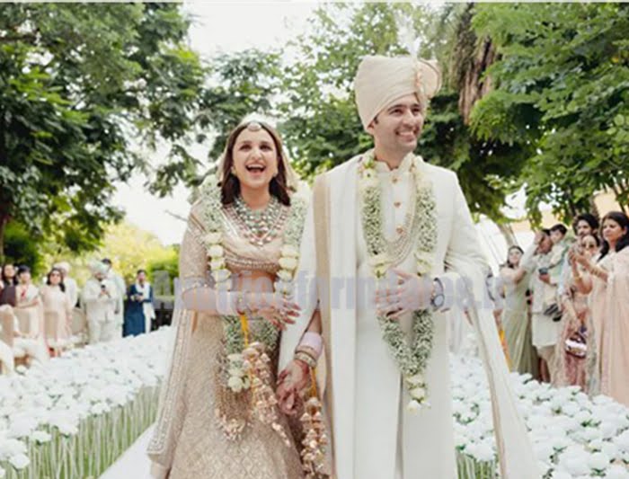Parineeti Chopra Raghav Chadha Post Wedding Pics 