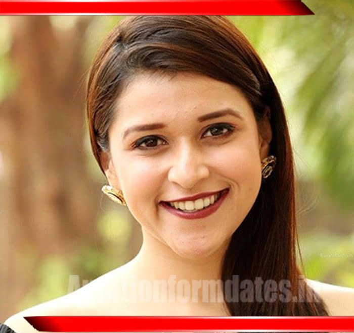 Mannara Chopra Wiki 